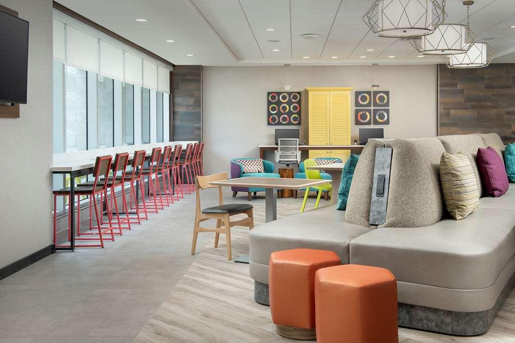 Home2 Suites By Hilton Tampa Westshore Airport Interior photo